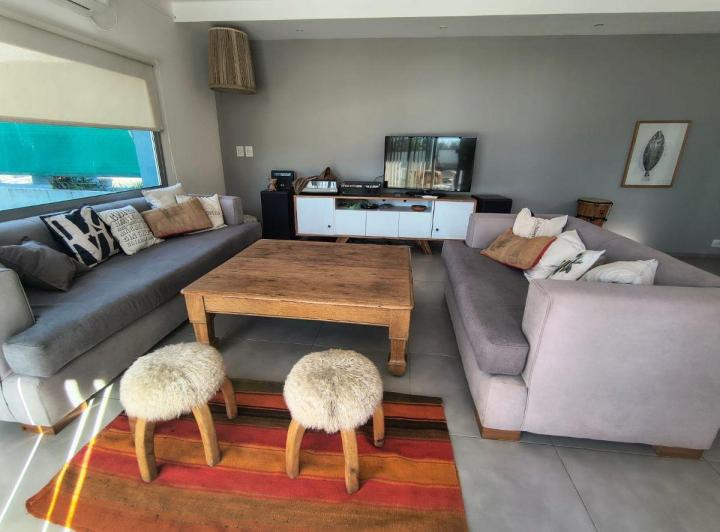 Casa en alquiler en Los Aromas · 5 ambientes