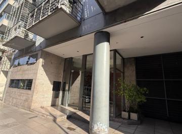 Departamento · 38m² · 1 Ambiente · 1 Cochera · Lavalle 3000, Departamento Monoambiente con Balcon Al Frente y Cochera, Abasto