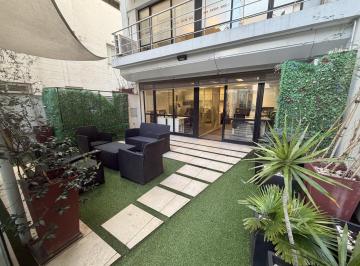 Oficina comercial · 116m² · 4 Ambientes · Amplia Oficina en Alquiler con Patio en Recoleta