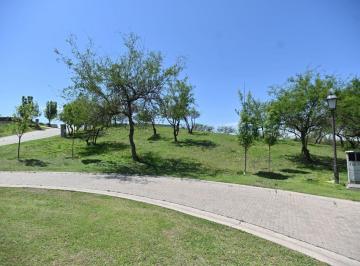 Terreno en Venta  Estancia El Terrón · Lote Fondo Golf en Estancia El Terrón | 1.838 m² Sobre El Hoyo 18