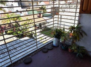 Departamento de 2 ambientes, Monte Castro · Excelente Semipiso, Contrafrente, a m de Centro Comercial