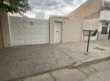 Casa · 122m² · 6 Ambientes · 2 Cocheras · Casa Apta a Credito Hipotecario, Esmeralda, Cipolletti.