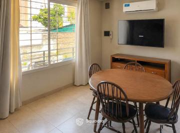 PH · 49m² · 3 Ambientes · Venta | Permuta - PH Pasillo 2 Dorm. - Barrio Martin, Rosario.