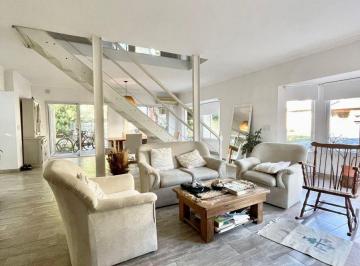Casa de 5 ambientes, Moreno · Casa en Venta Banco Provincia - 2 Lotes - Reciclada