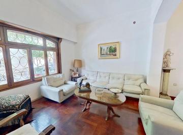 Casa Venta de 8 ambientes · Venta Casa Cochera Villa del Parque