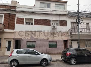 PH · 44m² · 2 Ambientes · PH 2 Ambientes con Patio a Reciclar – Excelente Potencial – Chacarita