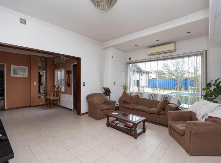 Casa · 263m² · 5 Ambientes