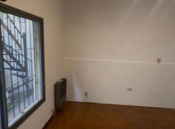 PH de 3 ambientes, Lomas de Zamora · Alquiler Depto PH 3 Ambientes Interno Alsina 937 Banfield.