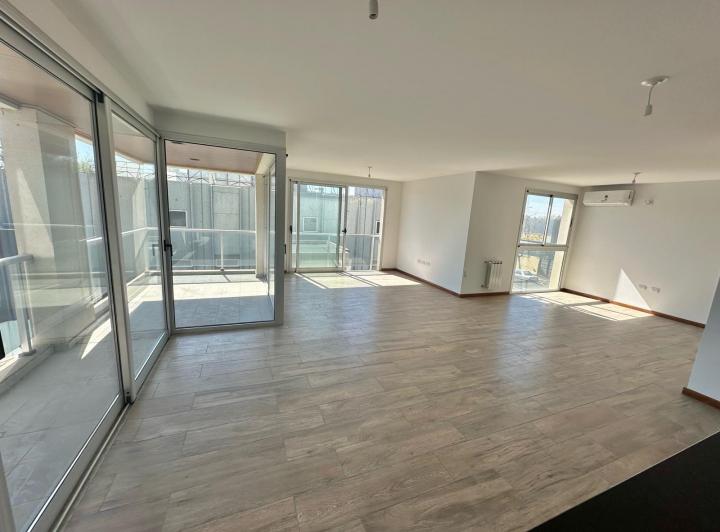 Departamento · 171m² · 2 Ambientes · 1 Cochera