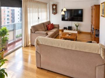 Departamento · 100m² · 6 Ambientes · 1 Cochera · Departamento 3 Dorm. con Cochera a m de Plaza Colón