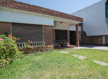 Casa · 150m² · 3 Ambientes · 2 Cocheras · Venta Casa 3 Amb + Departamento 3 Amb Patio Cocher