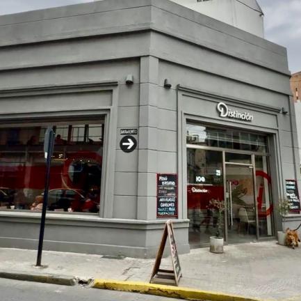 Local comercial · 161m² · 2 Ambientes