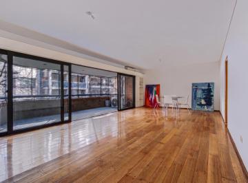 Departamento · 150m² · 4 Ambientes · 1 Cochera · Piso de Categoria a La Venta en El Corazón de Las Cañitas