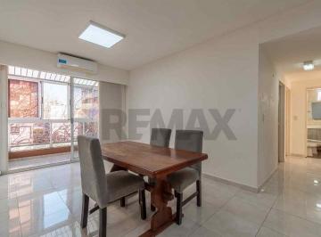 Departamento · 72m² · 4 Ambientes · Departamento 4 Amb con Balcon en Flores