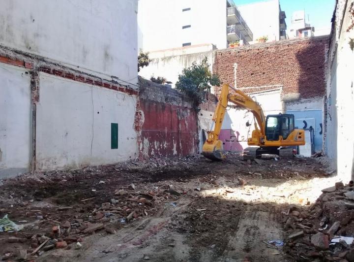 Terreno · 213m²