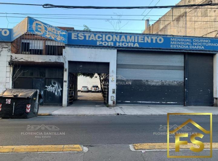 Casa · 790m²
