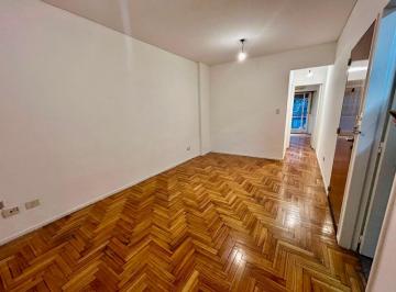 Departamento de 2 ambientes, Palermo · Excelente Semipiso 2 Ambientes en Palermo Chico.