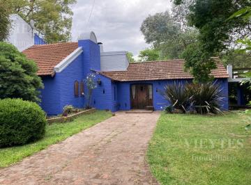 Casa · 260m² · 6 Ambientes · 2 Cocheras · Casa en Barrio El Cazador