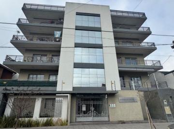 Departamento de 3 ambientes, Esteban Echeverría · Excelente Departamento 3 Ambientes en Alquiler - Monte Grande