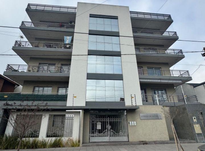 Departamento · 90m² · 3 Ambientes · 1 Cochera
