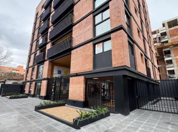 Departamento · 44m² · 2 Ambientes · 1 Cochera · Departamento en Alquiler - Ituzaingo Norte