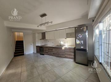 PH · 78m² · 2 Ambientes · PH Tríplex 2 Amb en Florida