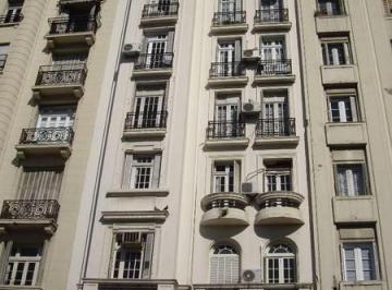 Departamento · 170m² · 6 Ambientes · San Martin 1100, Oficina en Alquiler 170 m