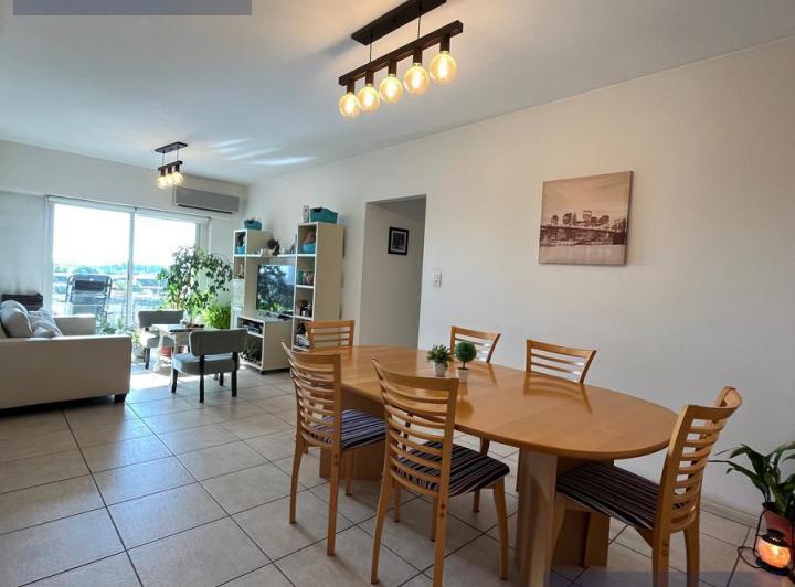 Departamento · 81m² · 4 Ambientes · 1 Cochera