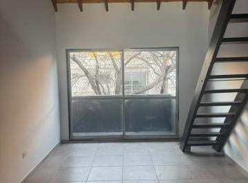PH · 30m² · 2 Ambientes · Alquiler PH 2amb con Balcon en Villa Devoto