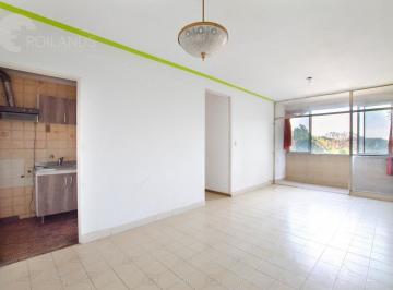 Departamento · 63m² · 4 Ambientes · Venta Departamento 4 Ambientes en Flores