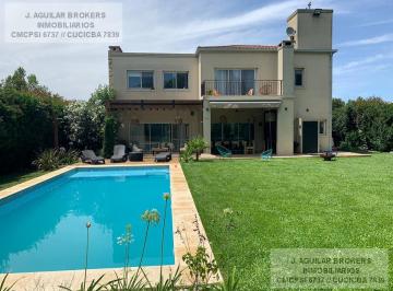 Casa · 800m² · 4 Ambientes · 3 Cocheras · Casa en Buenos Aires Village