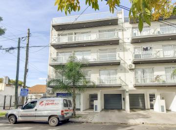 Departamento · 51m² · 2 Ambientes · Departamento en Venta Adrogue Dos Ambientes con Terraza