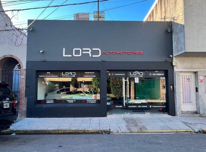 Local comercial · 126m² · 3 Ambientes