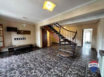 Casa · 171m² · 5 Ambientes · Casa en Venta en Luis Guillon Apto Credito