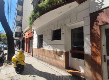 Oficina comercial de 2 ambientes, Belgrano · Departamento Apto Profesional en Planta Baja, Muy Bajas Expensas. Patio. a 3 Cuadras de Cabildo