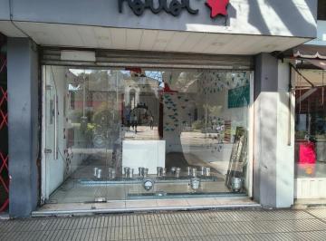 Local comercial · 24m² · Local en Villa Santos Tesei