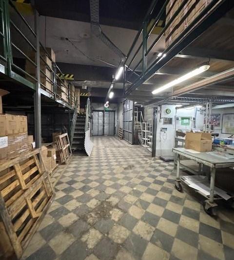 Depósito · 100000m²