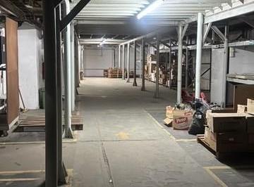 Depósito · 1000m² · Depósito en Alquiler en Sarandí, Avellaneda, G. B. a. Zona Sur