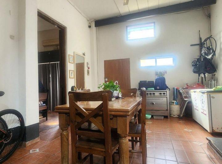 Casa · 95m² · 7 Ambientes · 1 Cochera