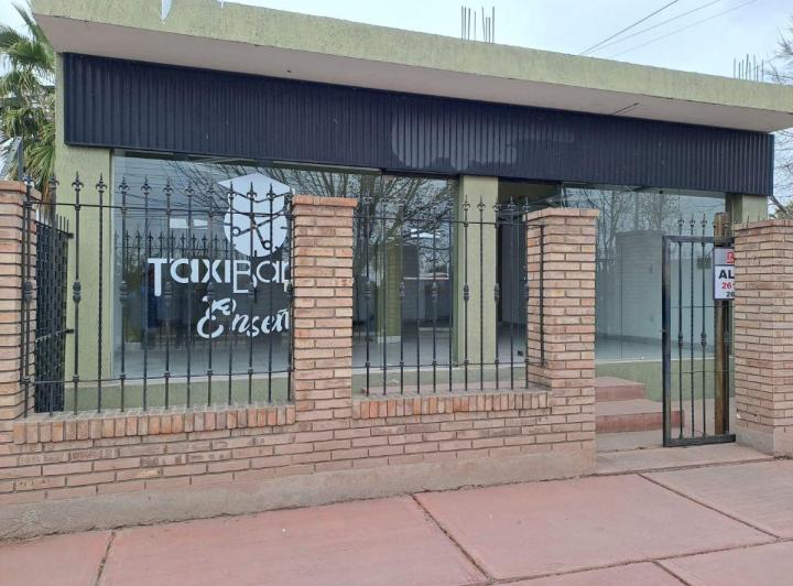Local comercial · 100m²