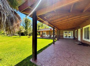 Casa · 145m² · 4 Ambientes · 2 Cocheras · Venta Casa Quinta 3000 m² Exaltacion de La Cruz