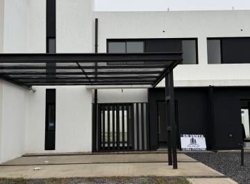 Foto · Duplex en Docta Urbanizacion
