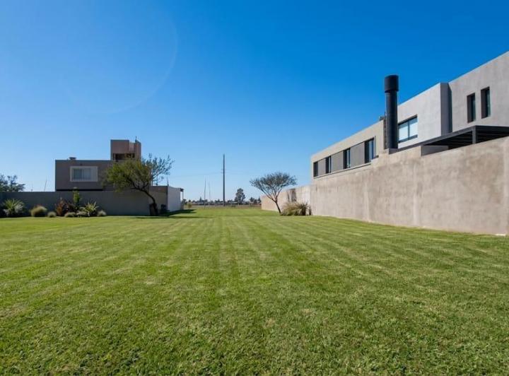 Terreno · 252m²