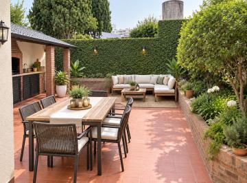 Casa de 5 ambientes, La Matanza · Casa en Venta 5 Ambientes Ramos Mejia con Playroom y Sauna