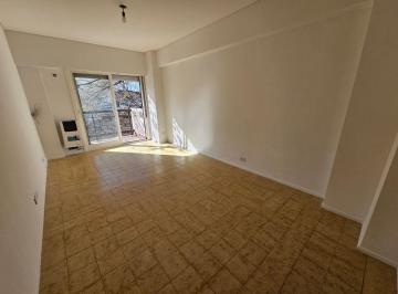 Departamento de 1 ambiente, Caballito · Monoambiente en Alquiler con Balcón Al Frente. Caballito