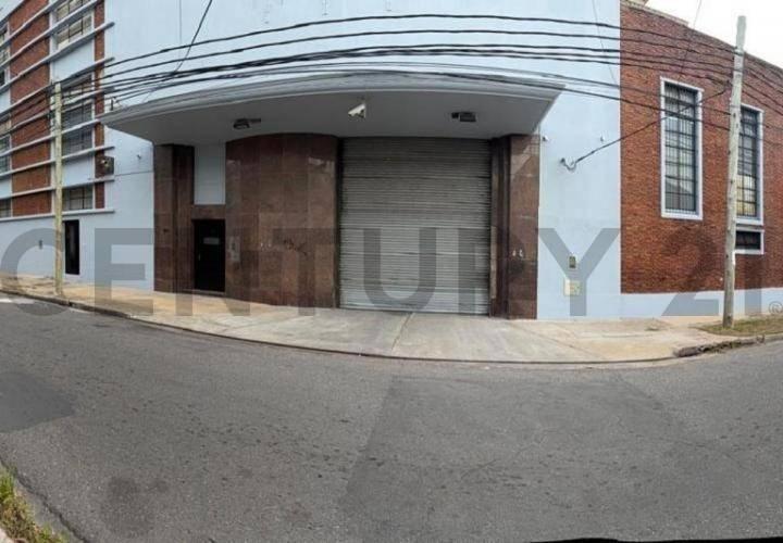 Bodega-Galpón · 400m²