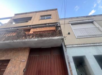 Depósito · 178m² · 1 Ambiente · 3 Cocheras · Alquilo Galpon Al Fondo en Villa Bosch Trifasica F: 11252