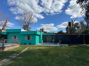 Casa · 89m² · 3 Ambientes · Casa 3 Amb. en Venta en Garín. 755 m² S/2 Lotes