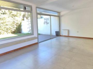 Casa de 4 ambientes, La Plata · Calle 25 E/ 488y489 - Dúplex 2 Dorm