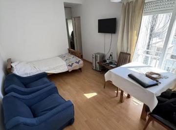 Departamento · 33m² · 2 Ambientes · Alquiler Temporal Departamento 2 Amb en Caballito